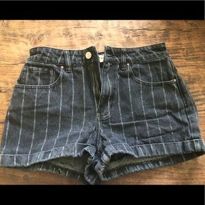 Pacsun striped mom shorts
